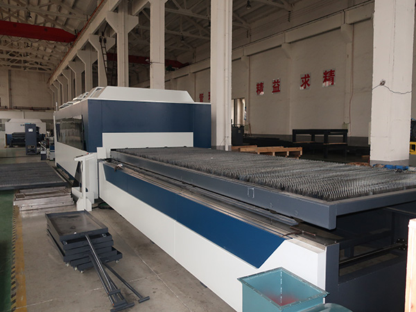 Machine de découpe laser à fibre Accurl 1kw, 1500w, 2kw, 3kw, 4kw, 6kw, 12kw